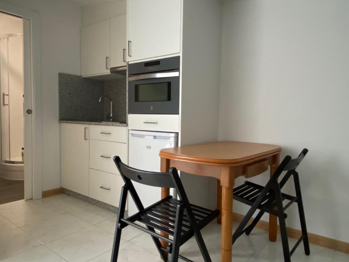 Apartamentos Oliva Caldas De Reis Luaran gambar