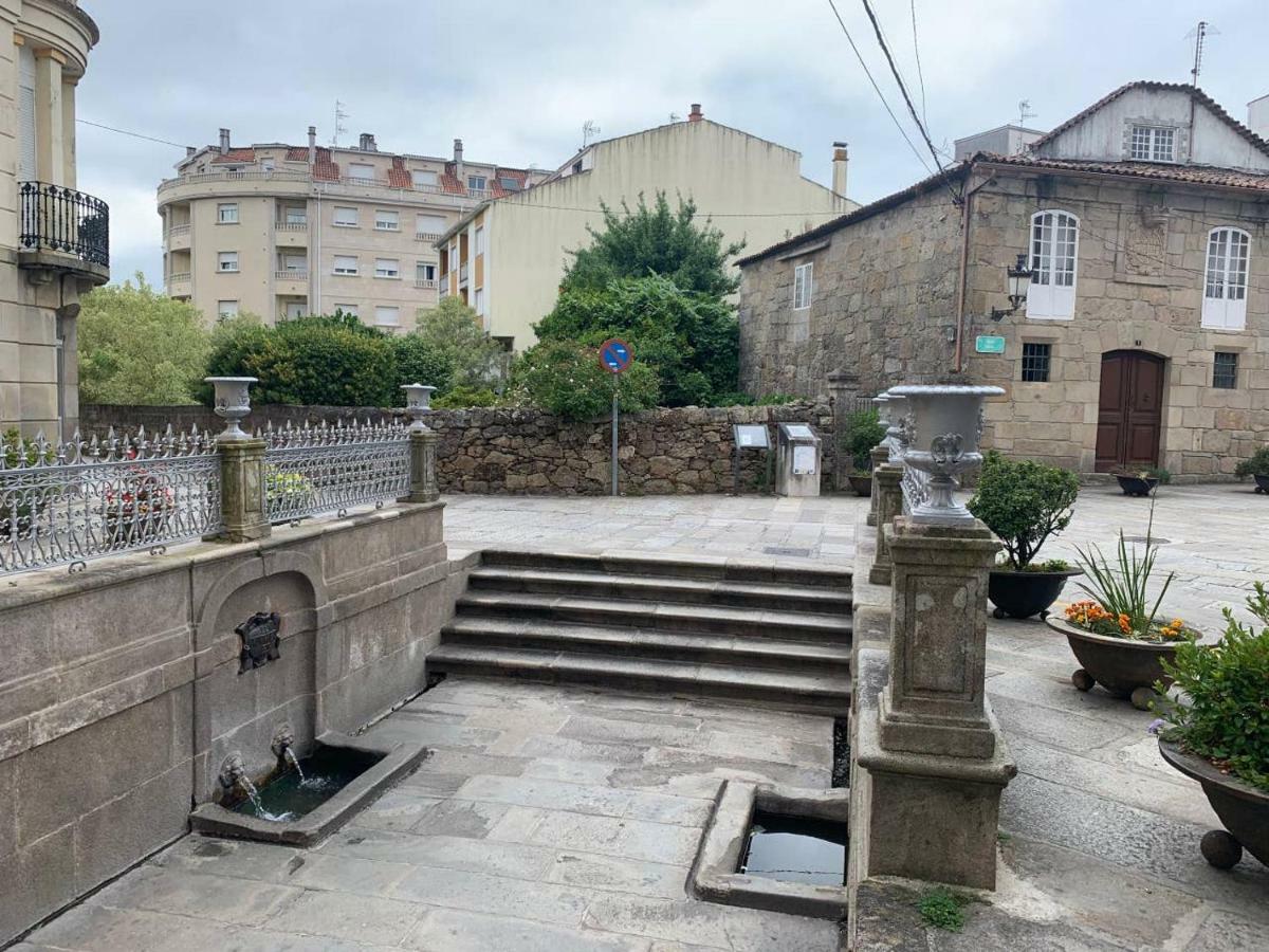 Apartamentos Oliva Caldas De Reis Luaran gambar