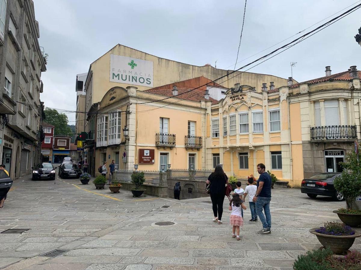Apartamentos Oliva Caldas De Reis Luaran gambar